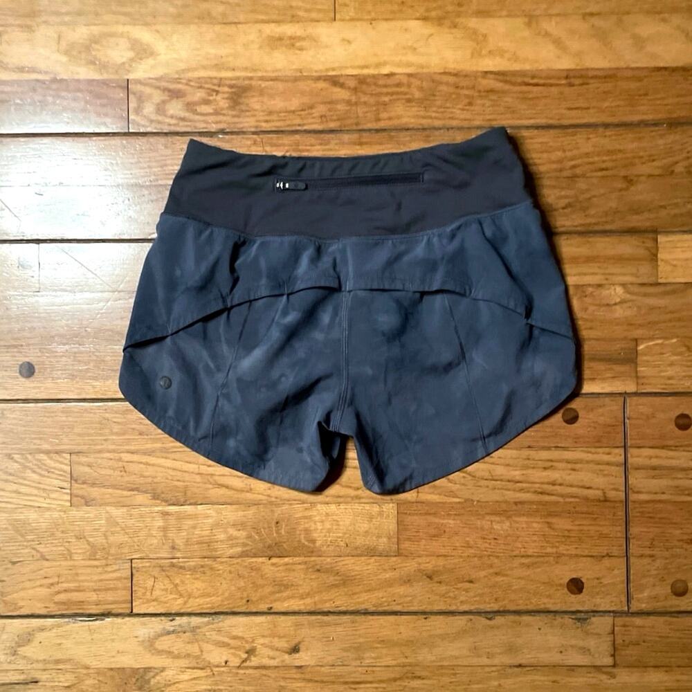 Lululemon Speed Up Mid-Rise Lined Short 4"